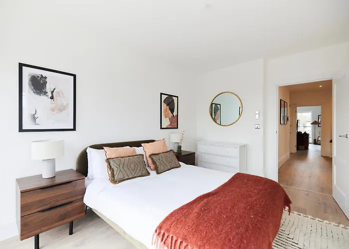 The Wembley Park Retreat - Modern 2Bdr Flat With Balcony