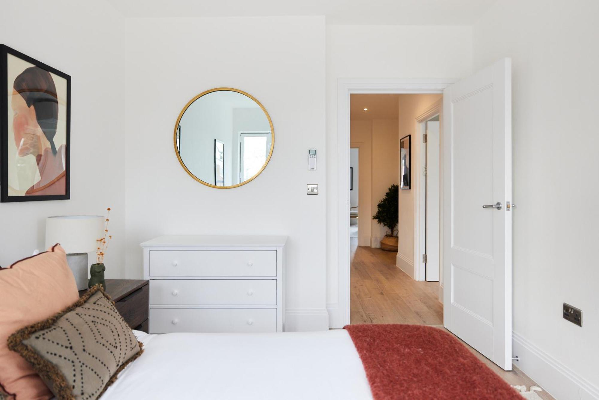 The Wembley Park Retreat - Modern 2bdr Flat With Balcony *