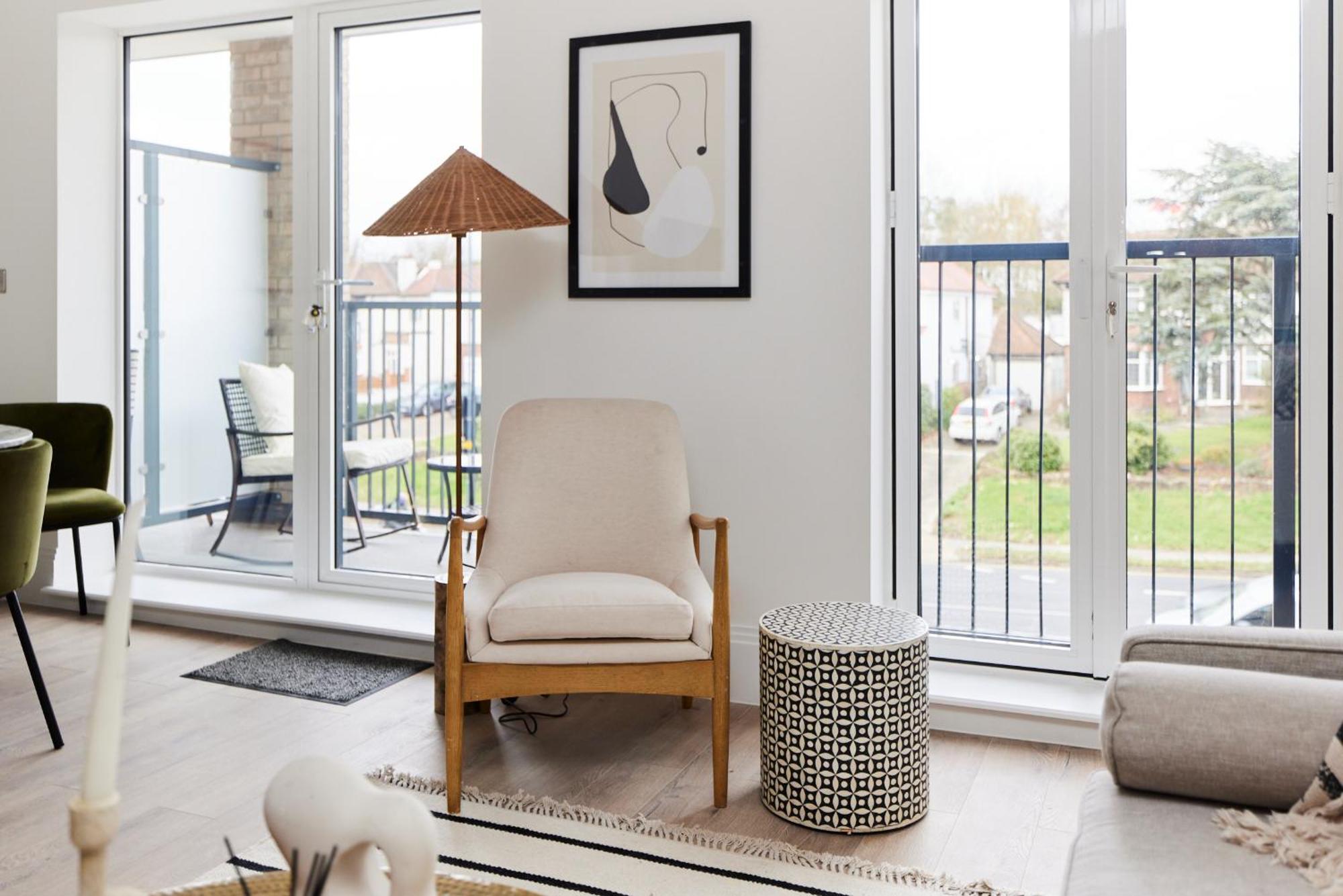 The Wembley Park Retreat - Modern 2bdr Flat With Balcony Apartment London