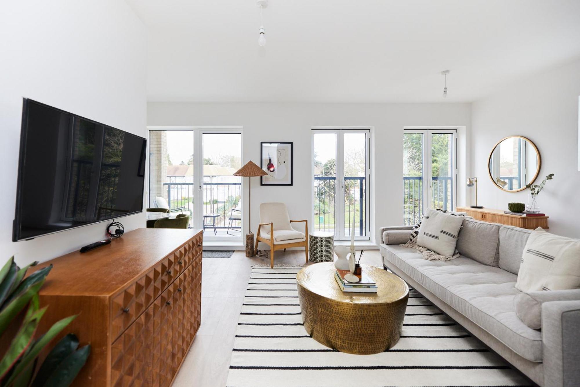 Апартаменты The Wembley Park Retreat - Modern 2bdr Flat With Balcony *